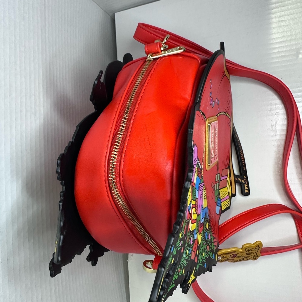 Loungefly Dr. Seuss How The Grinch Stole Christmas Crossbody Bag Grinch Sleigh - Picture 6 of 7